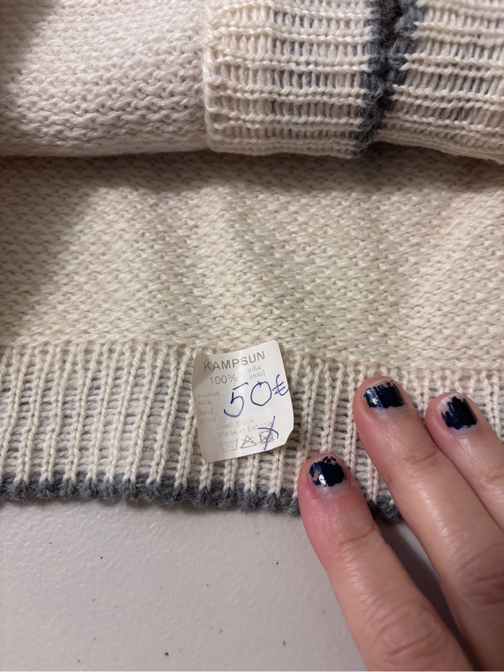 Nordic Fair Isle Cardigan Size M Cottagecore Handmade Folk Metal Clasp Scandi - Picture 6 of 8